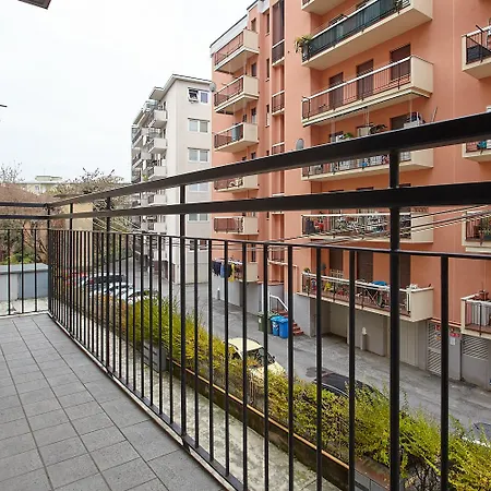 Апартаменти Borgo D'oro Trilocale